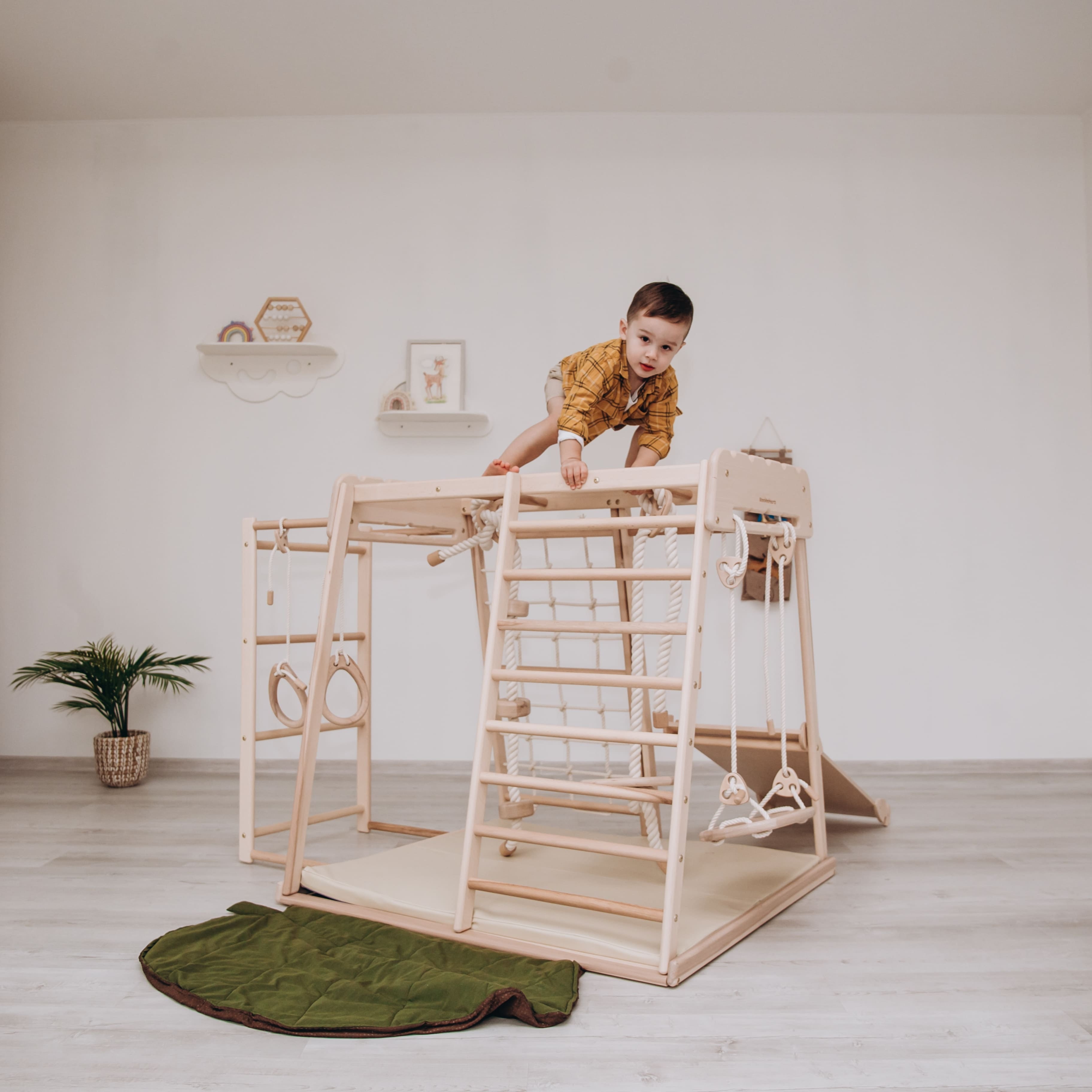 Kids Indoor Jungle Gym
