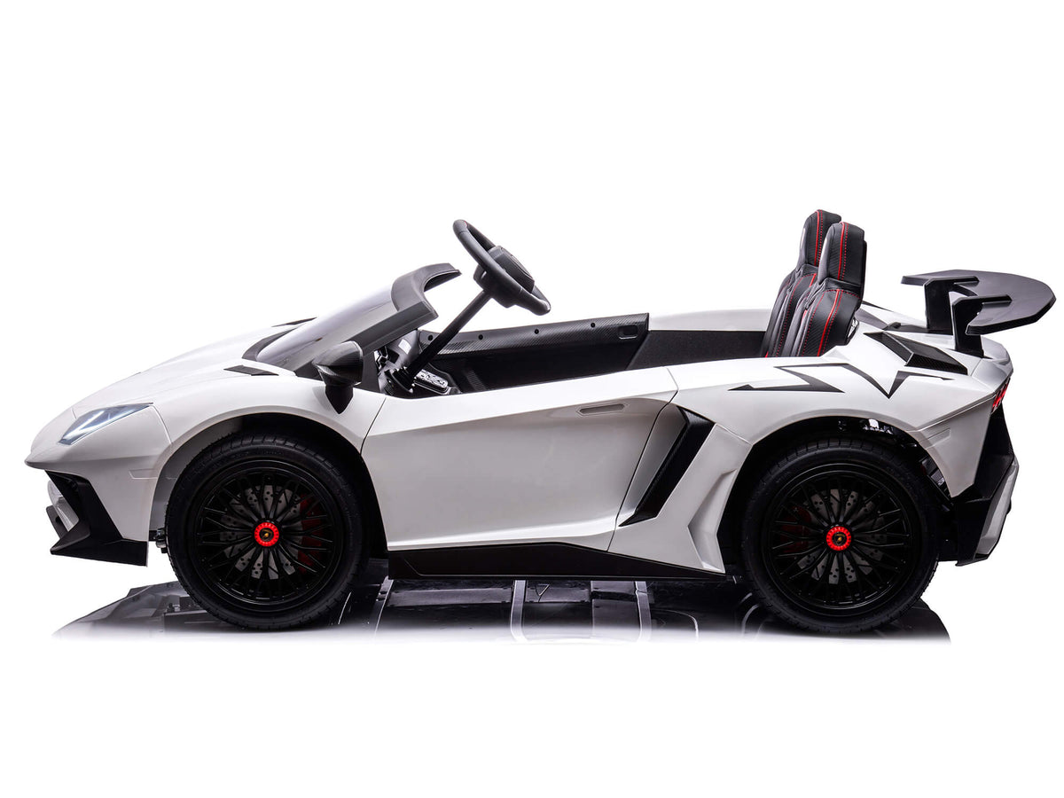 Moderno Kids Lamborghini Aventador XXL 24V Big Kids Ride-On Car | White
