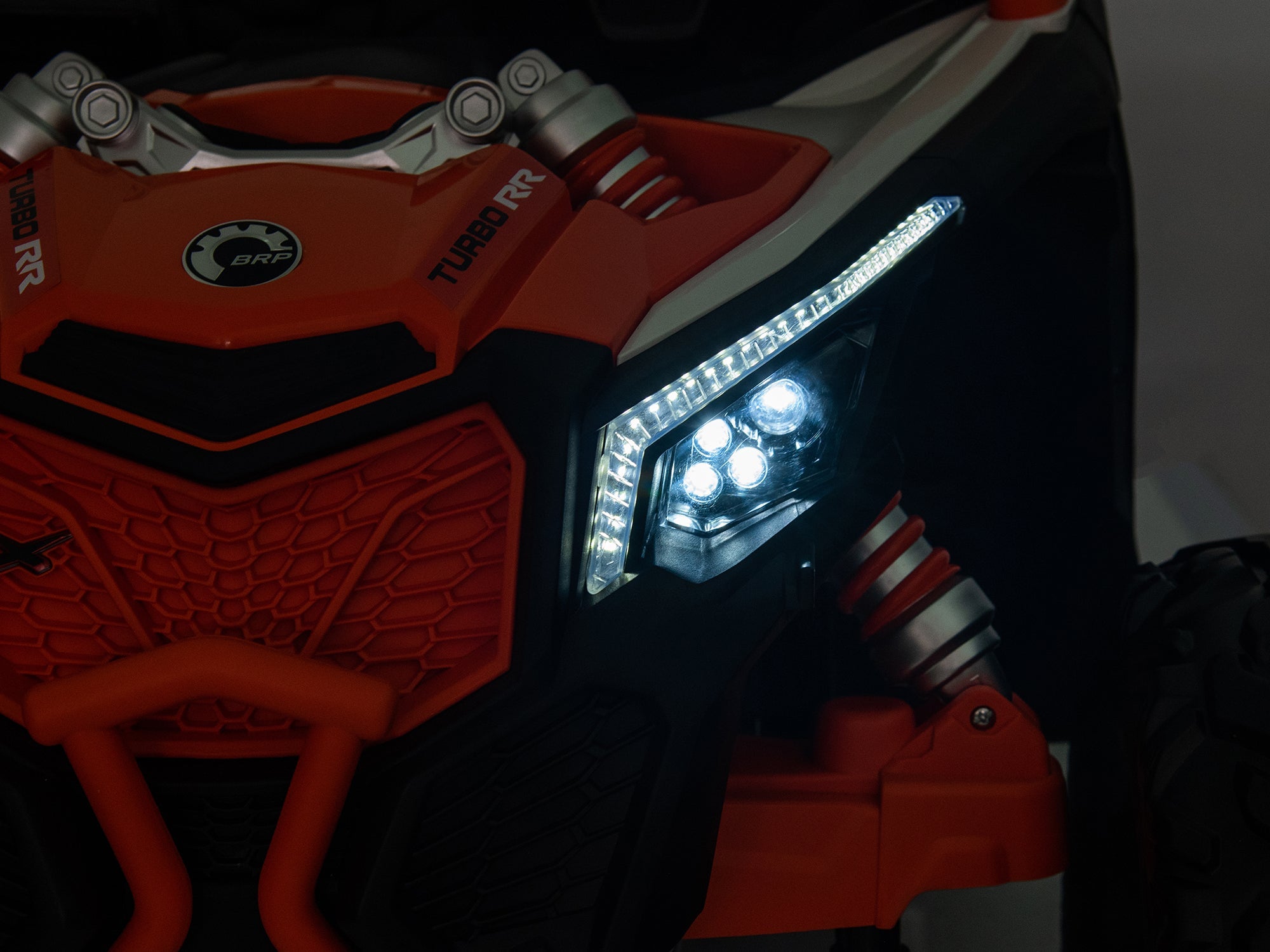 Moderno Kids Can-Am Maverick Custom Edition 24V Kids Ride-On UTV Buggy Car | Orange