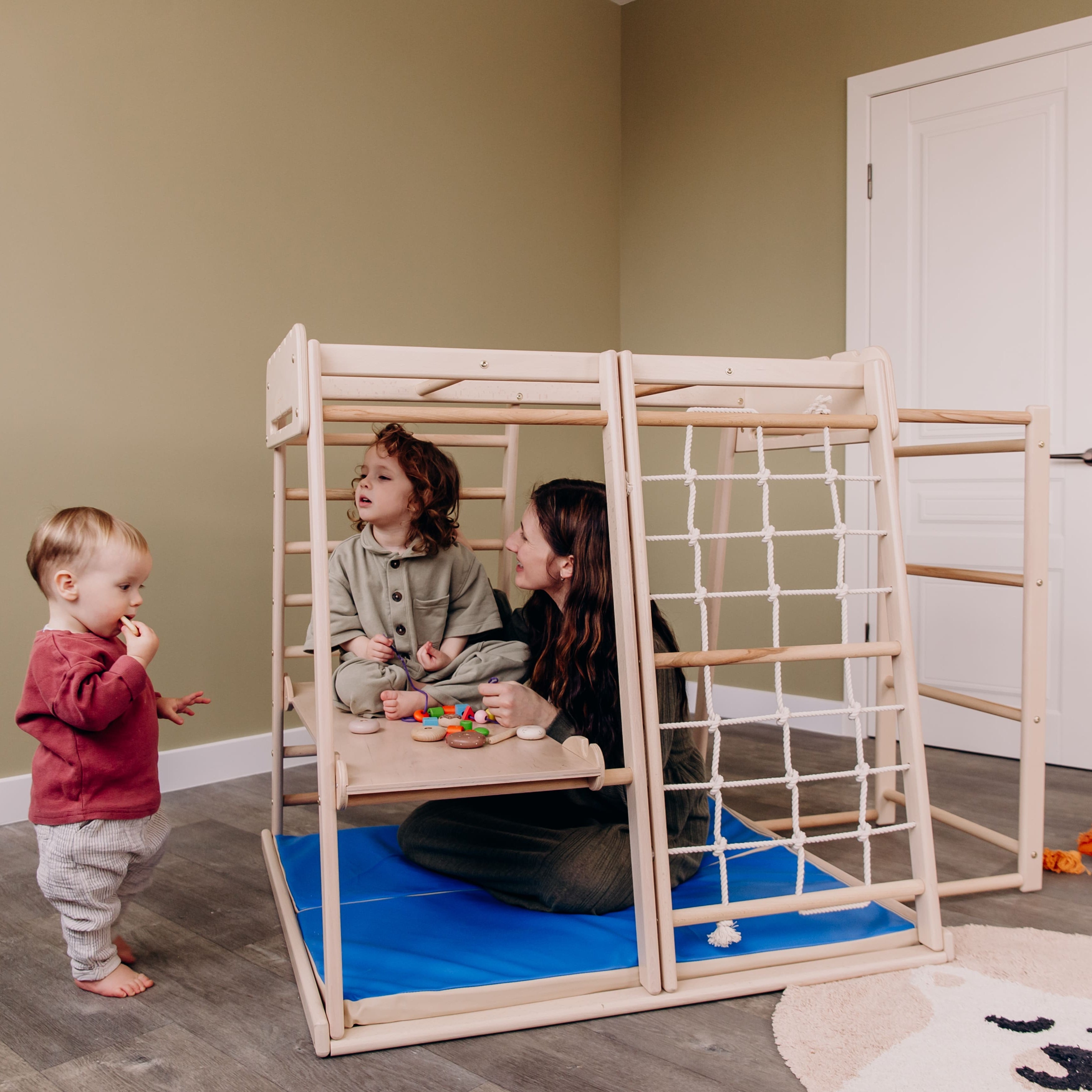 Kids Indoor Jungle Gym
