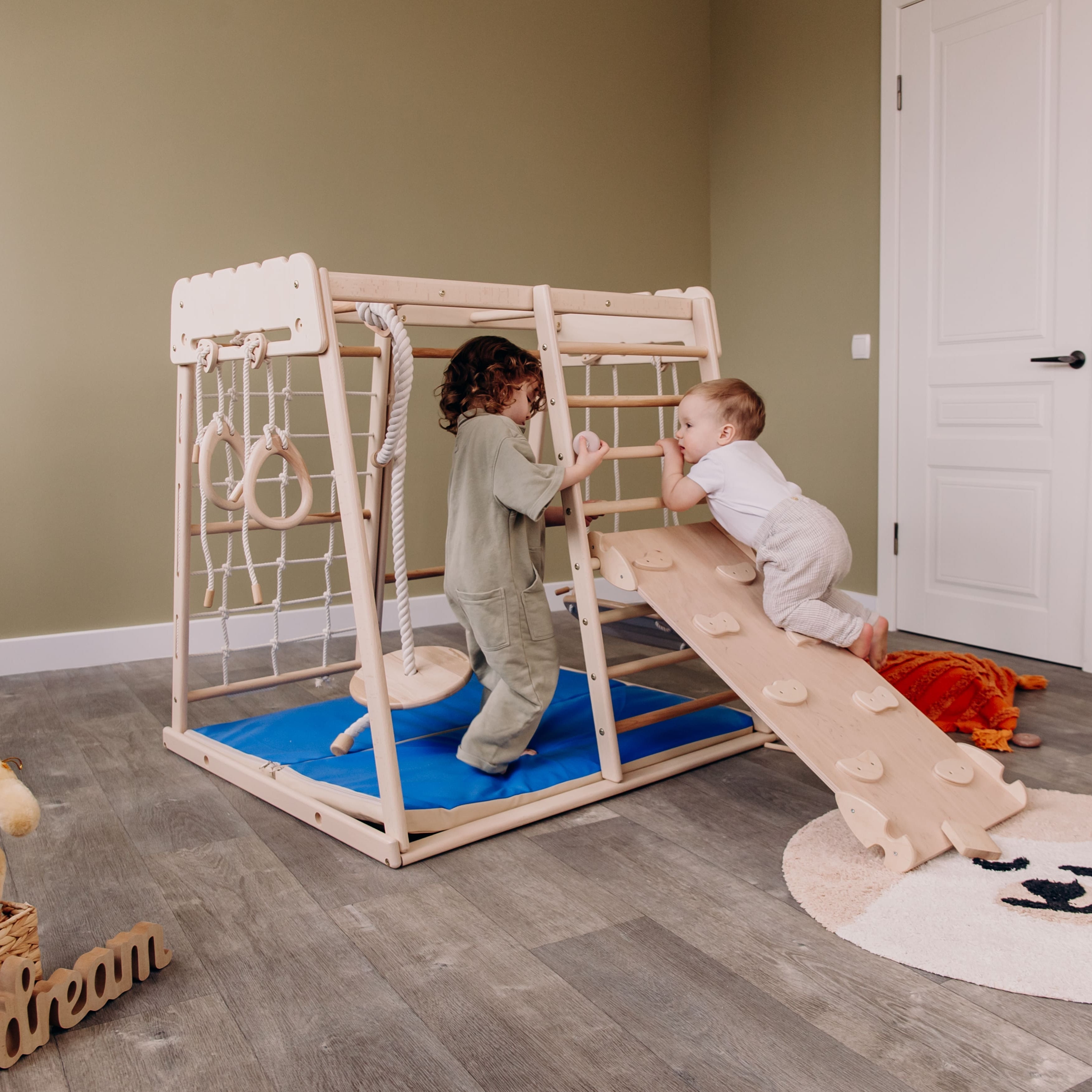 Moderno Kids Kids Indoor Jungle Gym