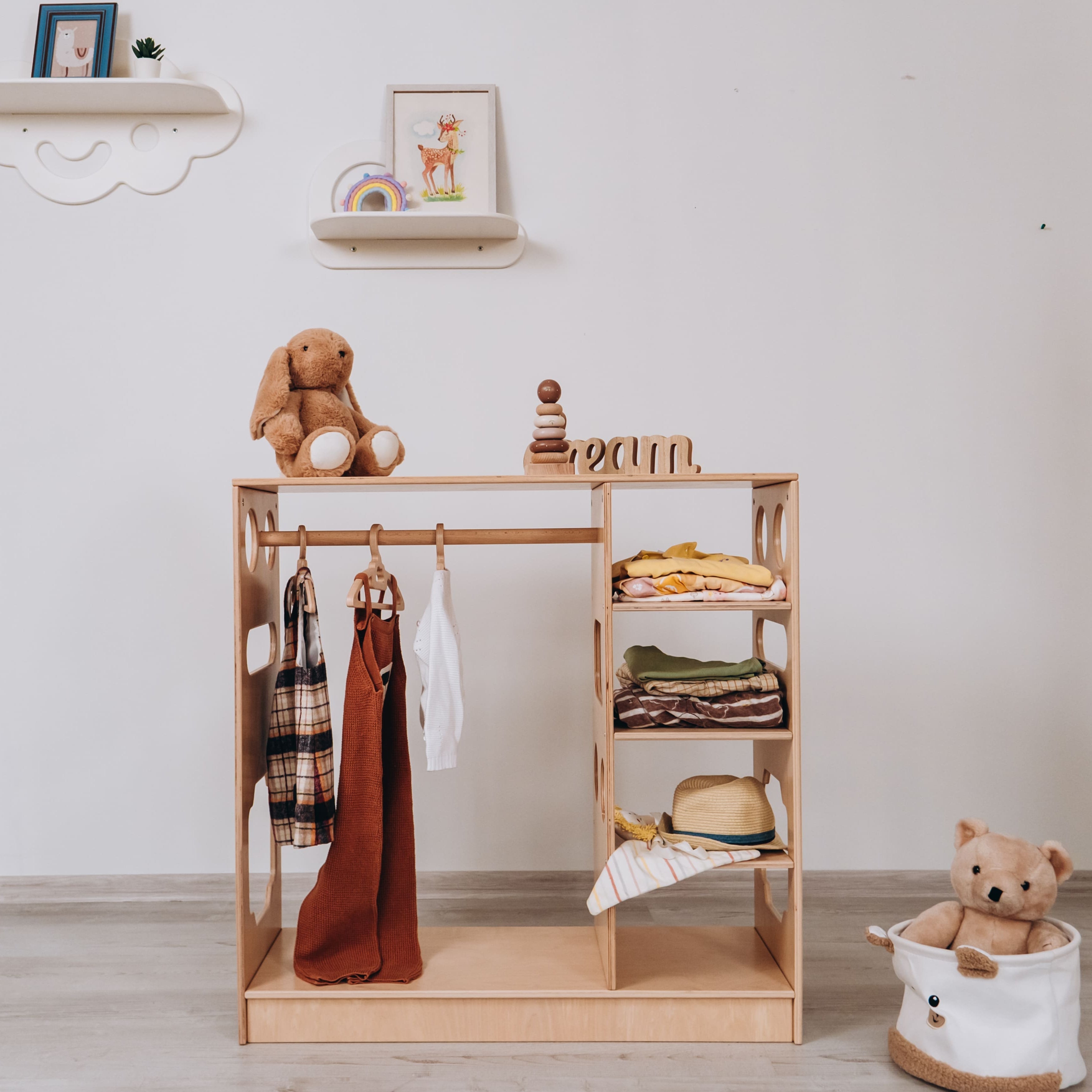 Moderno Kids Kids Montessori Closet
