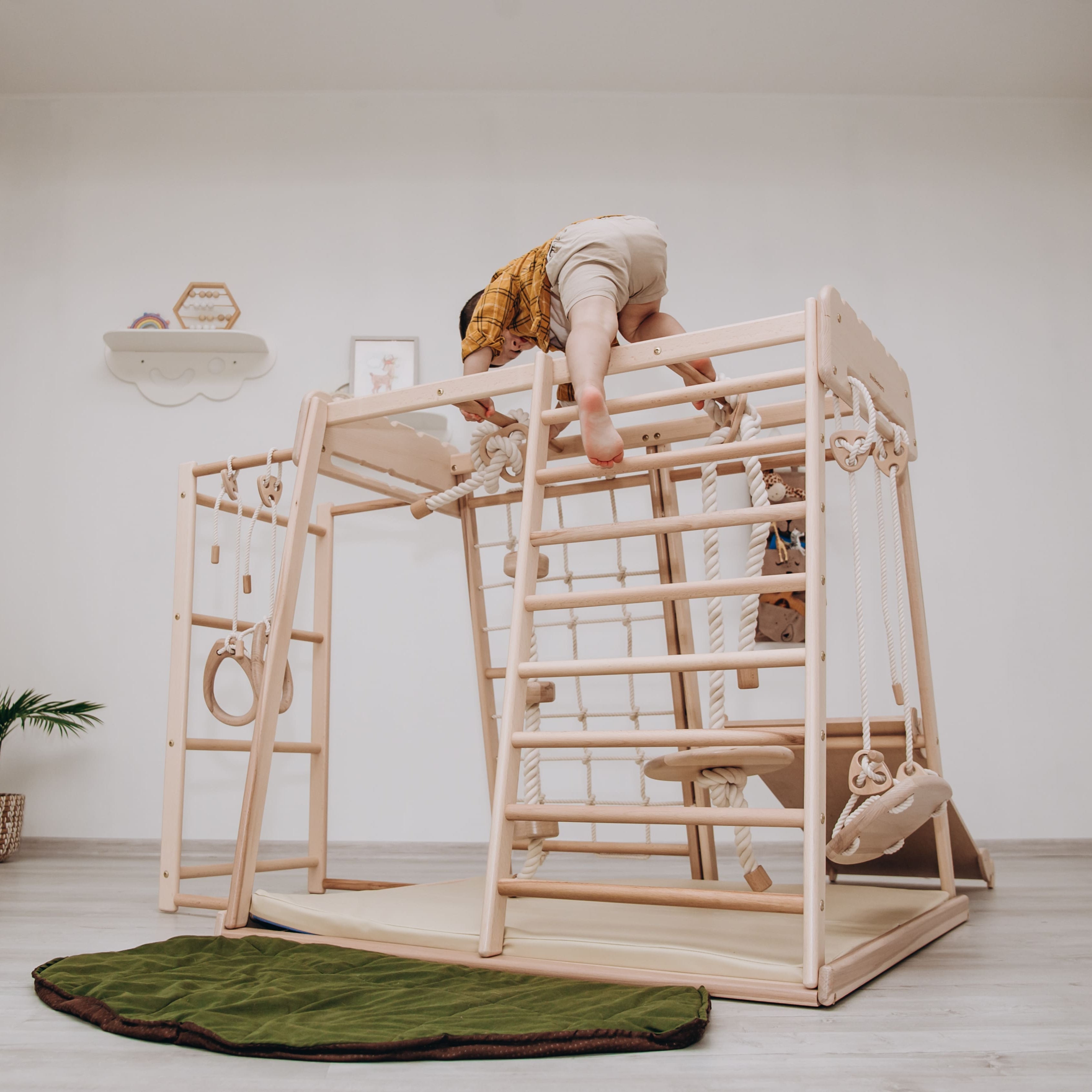 Kids Indoor Jungle Gym