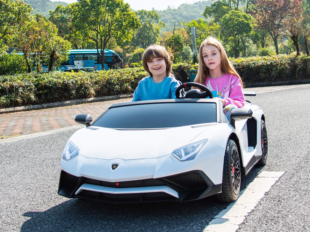 Moderno Kids Lamborghini Aventador XXL 24V Big Kids Ride-On Car | White