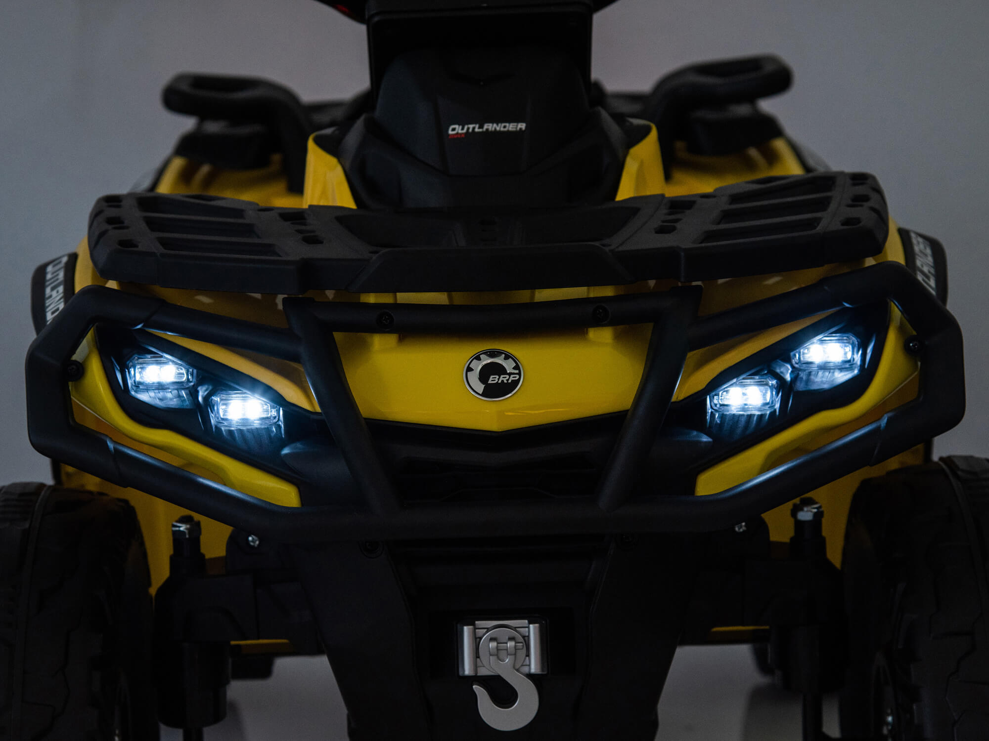 Moderno Kids Can-Am Outlander 24V 4WD Kids Ride-On ATV Quad | Yellow