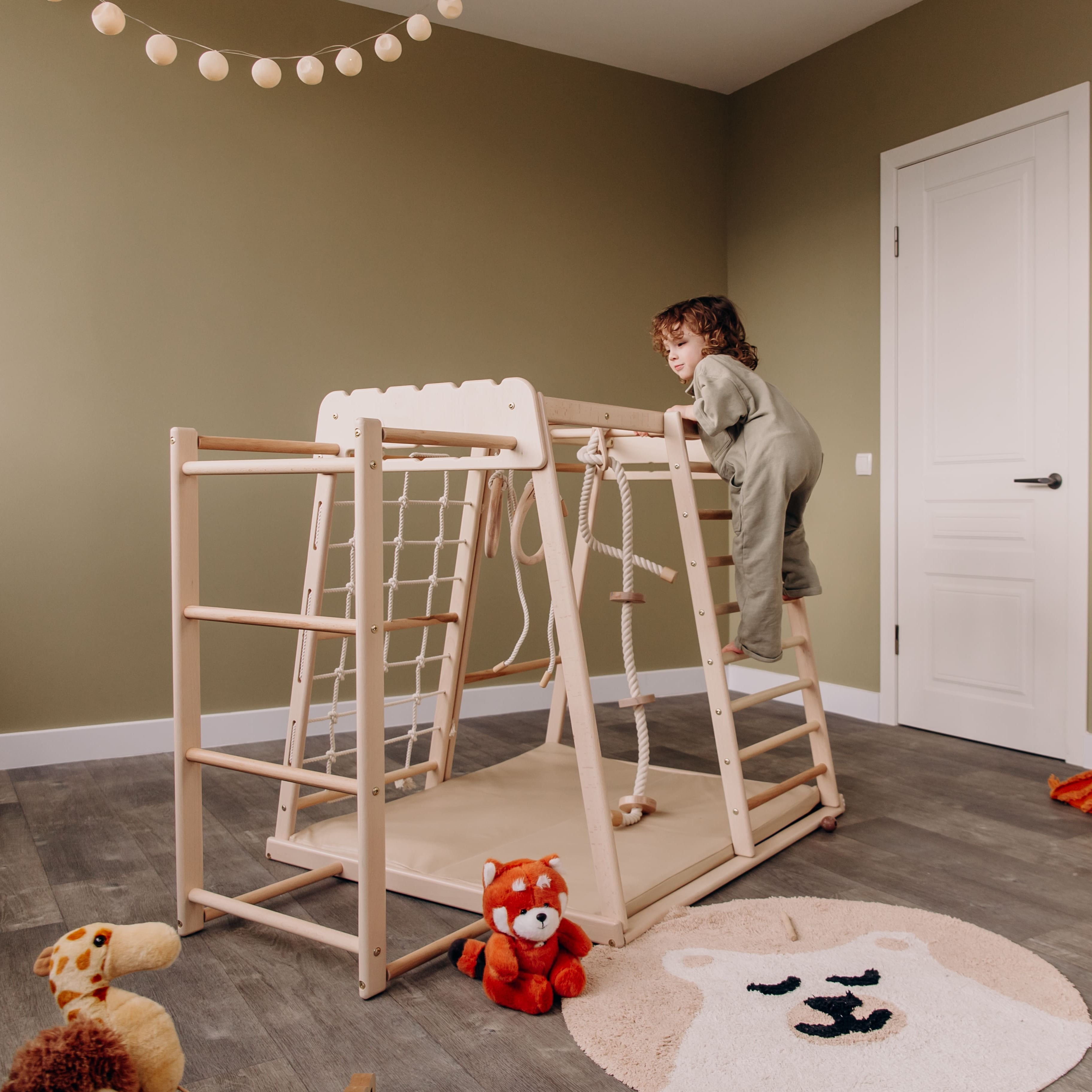 Kids Indoor Jungle Gym