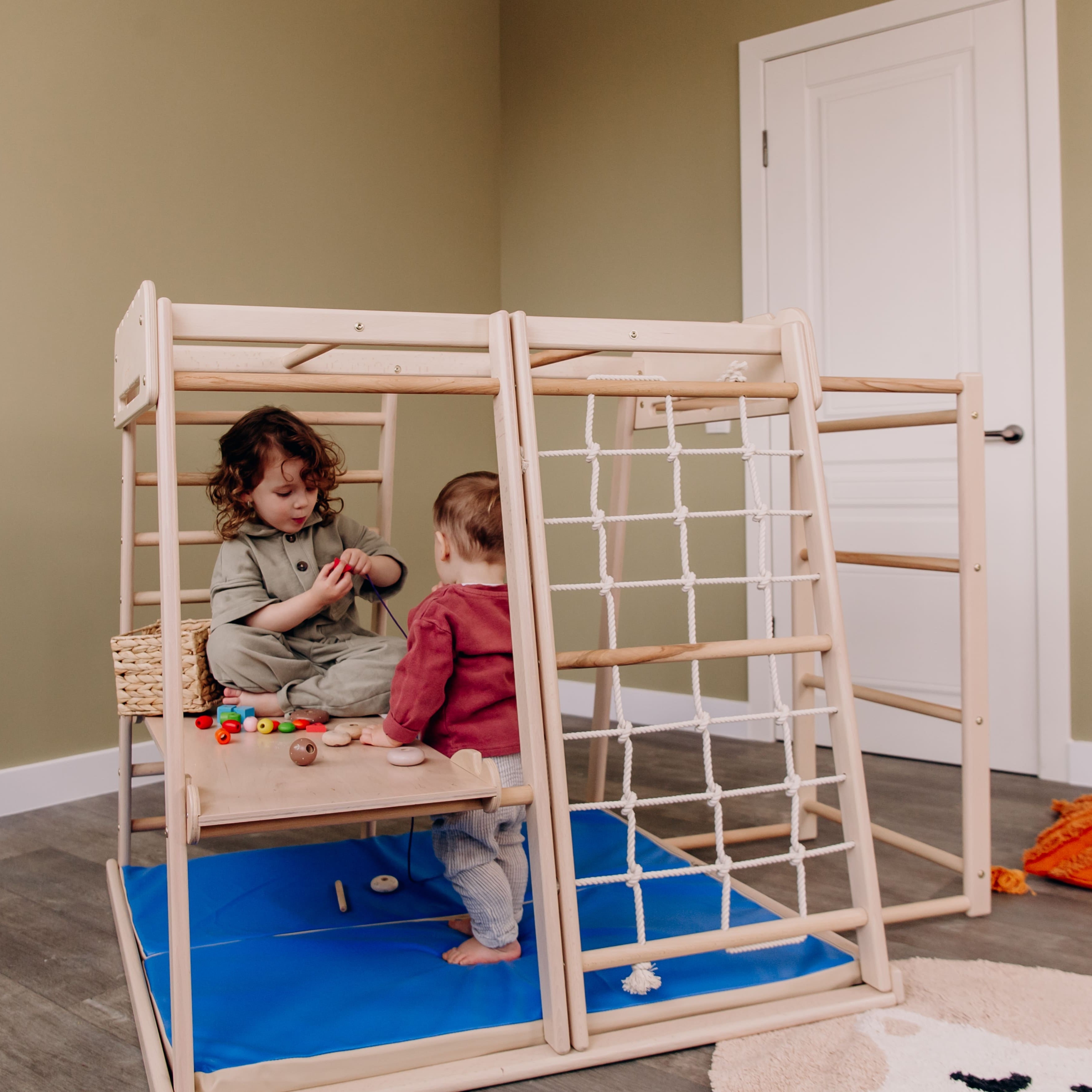 Kids Indoor Jungle Gym