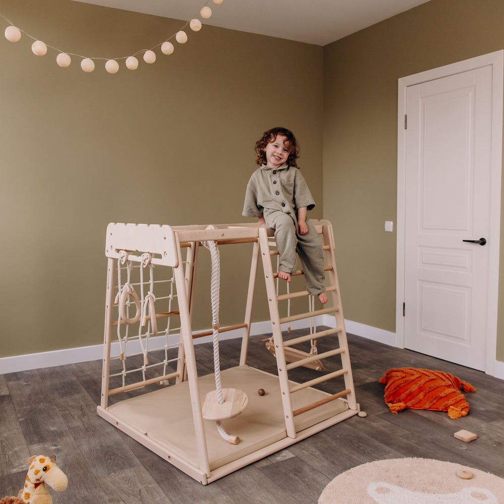 Moderno Kids Kids Indoor Jungle Gym
