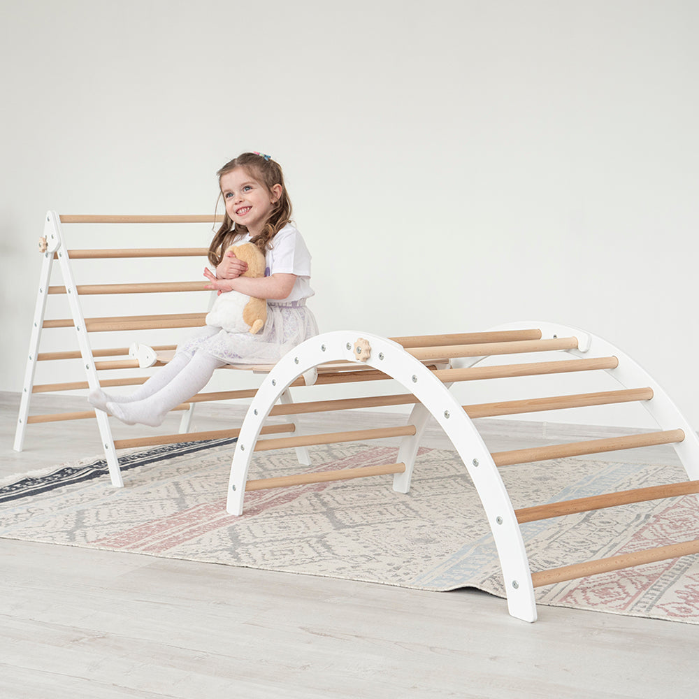 Moderno Kids Kids Triangle Climber