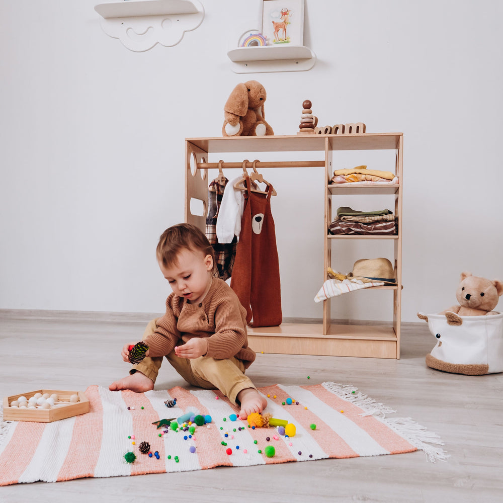 Moderno Kids Kids Montessori Closet